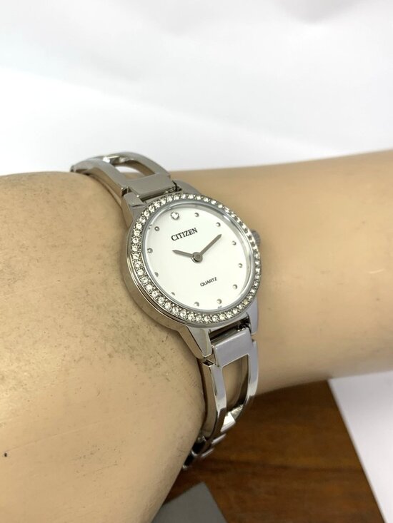Citizen Women\'s Watch EZ7011-88A Quartz White Dial Petite Silver Steel 24mm main image 14